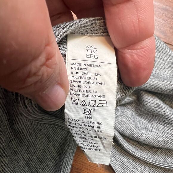 Old Navy Active Light Support Strappy V-Neck Sports Bra Size XXL Gray - Picture 6 of 8